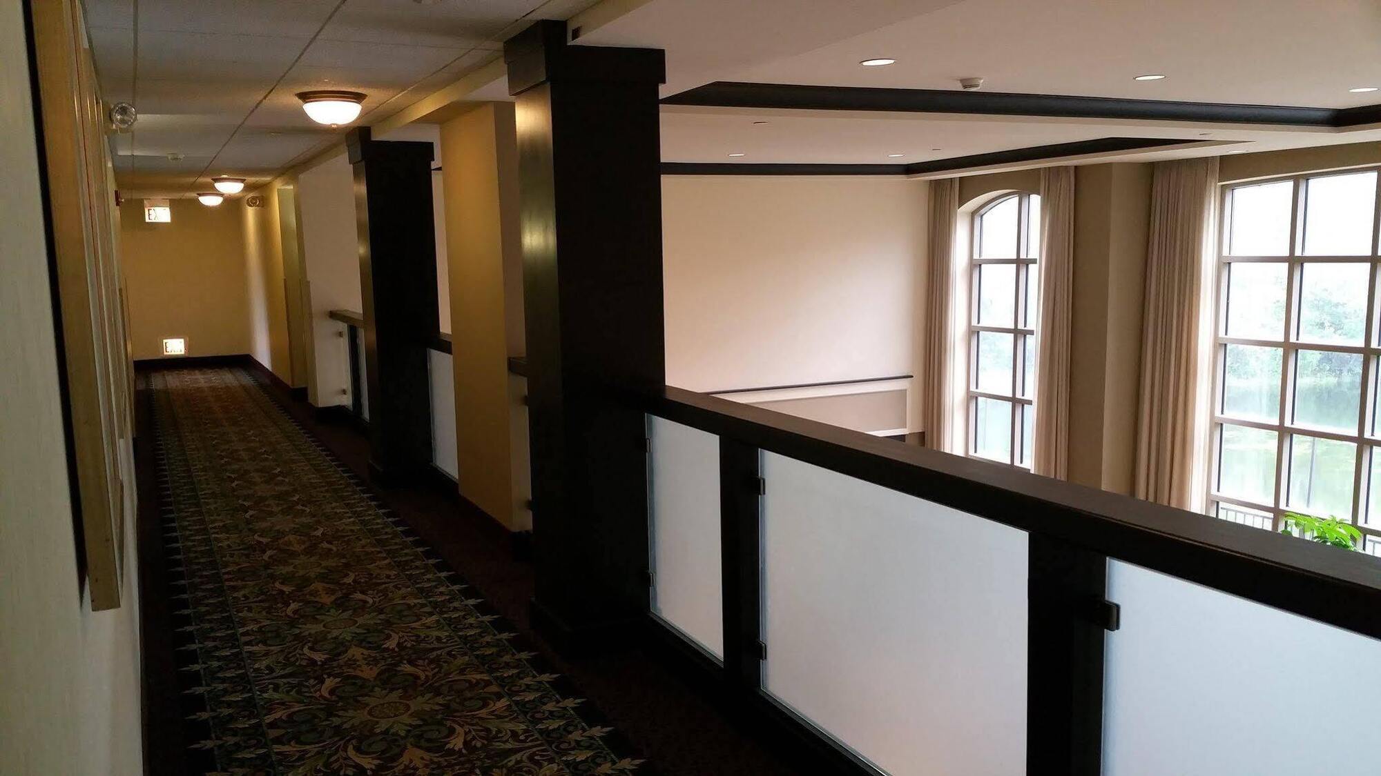 Staybridge Suites Chicago-Oakbrook Terrace By Ihg Εξωτερικό φωτογραφία